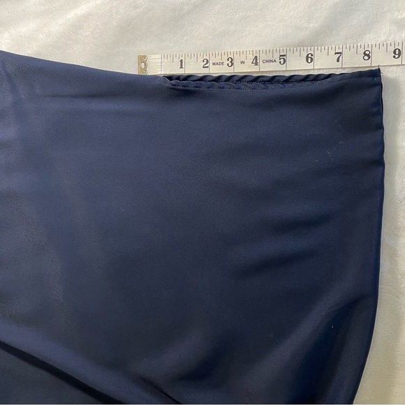 LANE BRYANT  Navy Blue Top with Neon Accents.  #037 - Picture 9 of 9